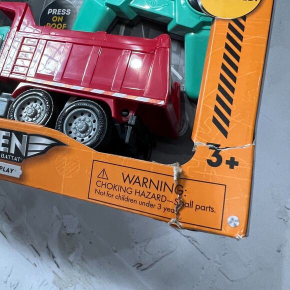 DRIVEN by BATTAT Remote Control Dump Truck Toy Lights Sounds Soft Wheels NEW - Picture 3 of 9